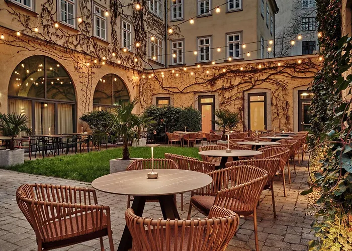 מלון Radisson Blu Triest Hotel,