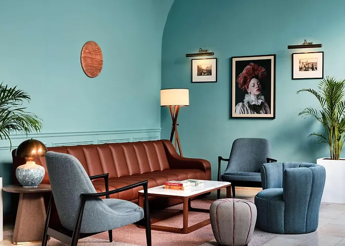 מלון Radisson Blu Triest Hotel, 4*